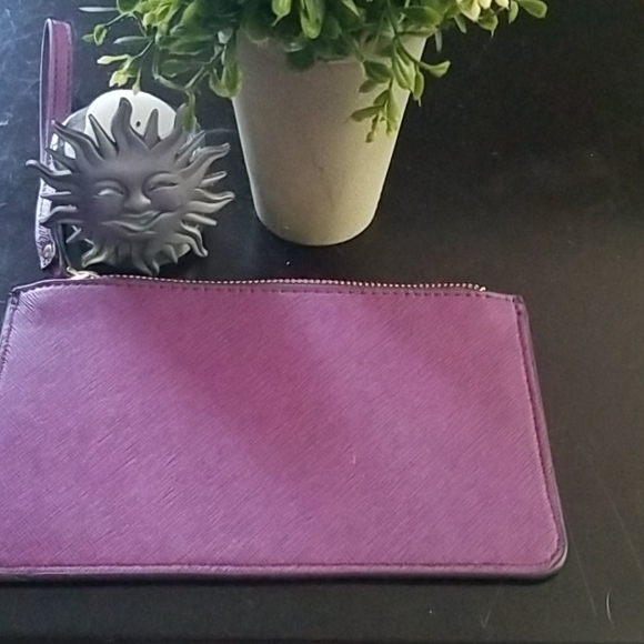 NWOT Kate Spade wristlet - Picture 4 of 8